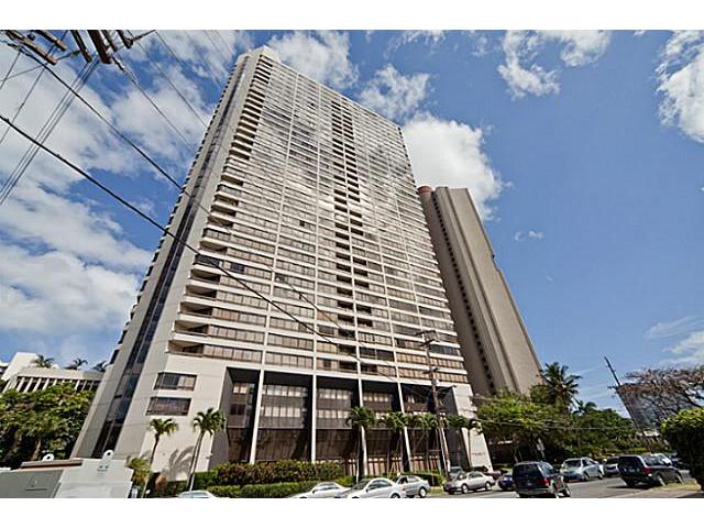 2499 Kapiolani Boulevard  Unit 3705