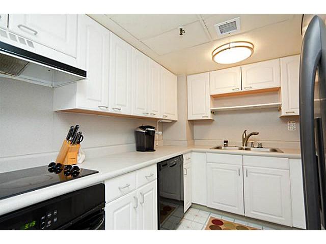 2499 Kapiolani Boulevard  Unit 3705