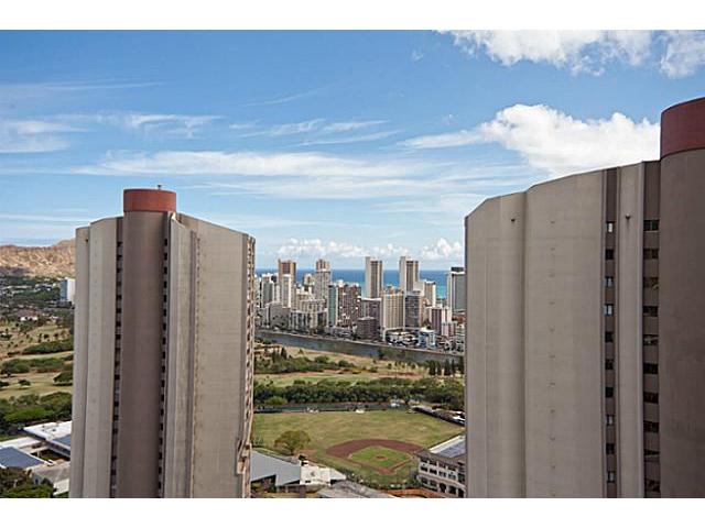 2499 Kapiolani Boulevard  Unit 3705