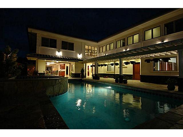 7096 Kalanianaole Highway