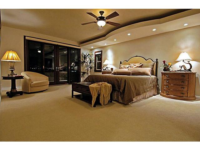 7096 Kalanianaole Highway
