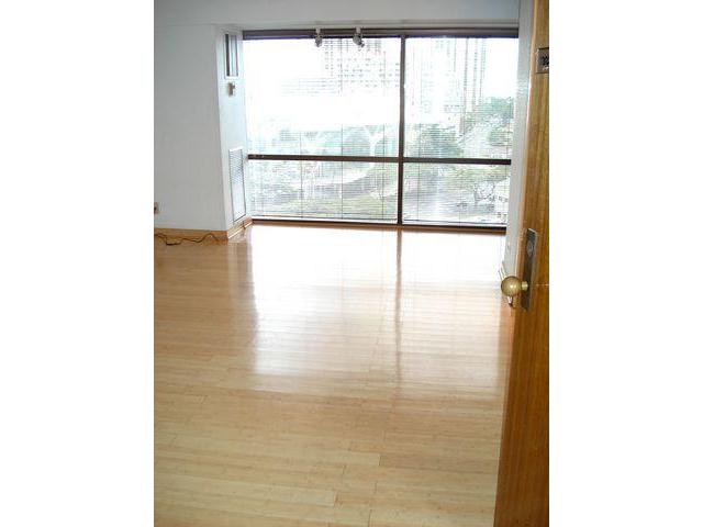 1750 Kalakaua Avenue  Unit 1303