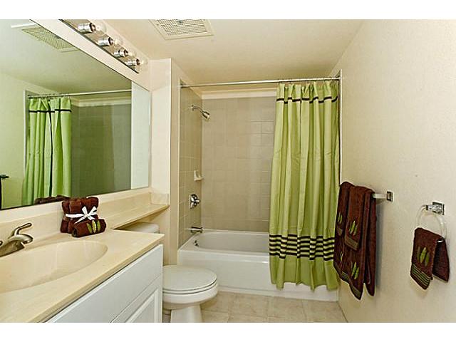 3054 Ala Poha Place  Unit PH2203