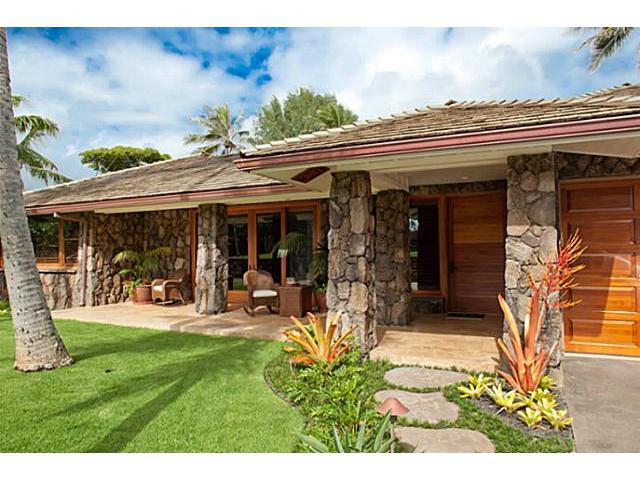210 N Kalaheo Avenue