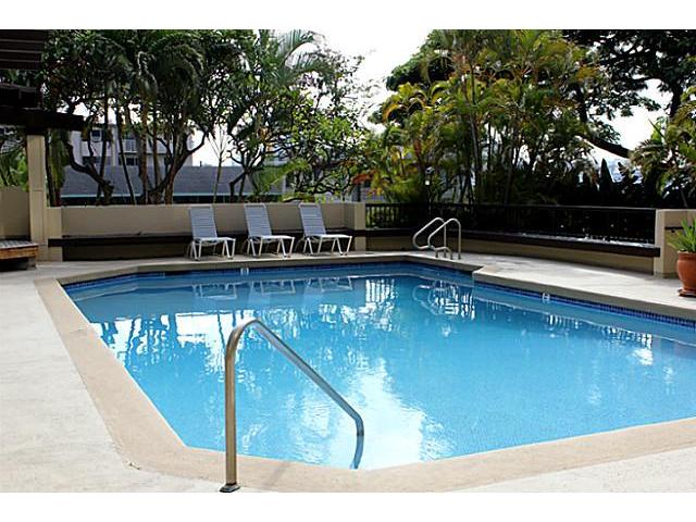 1050 Lunalilo Street  Unit 1006