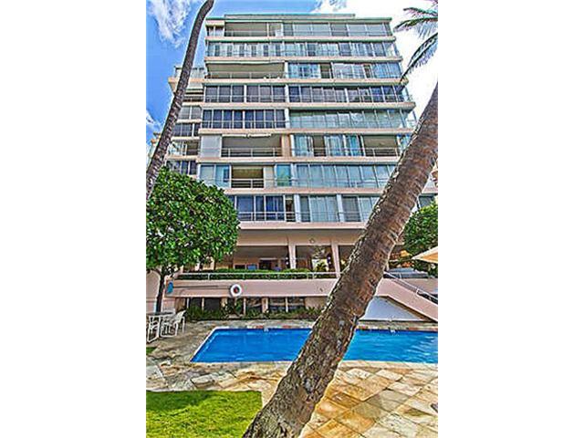 2979 Kalakaua Avenue  Unit 904