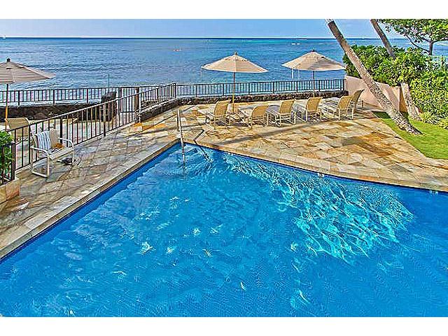 2979 Kalakaua Avenue  Unit 904