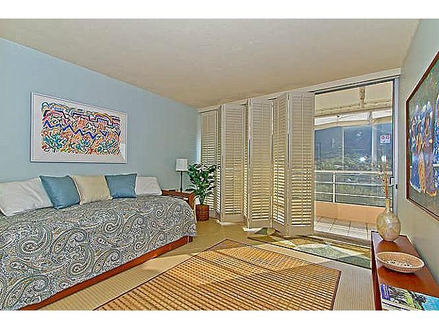 2979 Kalakaua Avenue  Unit 904
