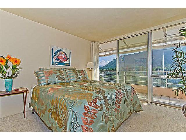 2979 Kalakaua Avenue  Unit 904