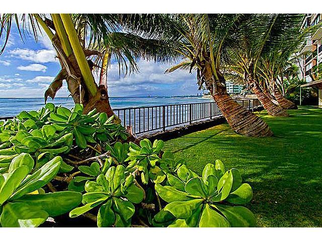 2999 Kalakaua Avenue  Unit 404