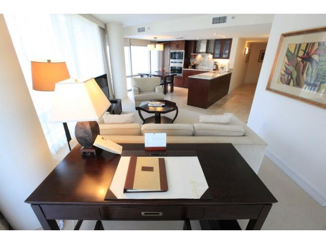 223 Saratoga Road  Unit 802