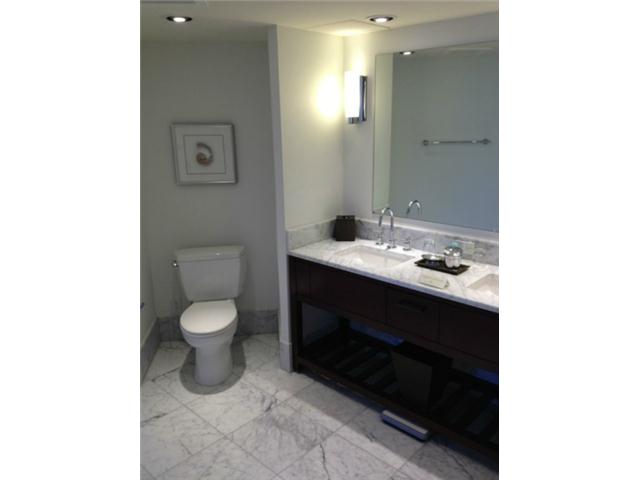 223 Saratoga Road  Unit 802