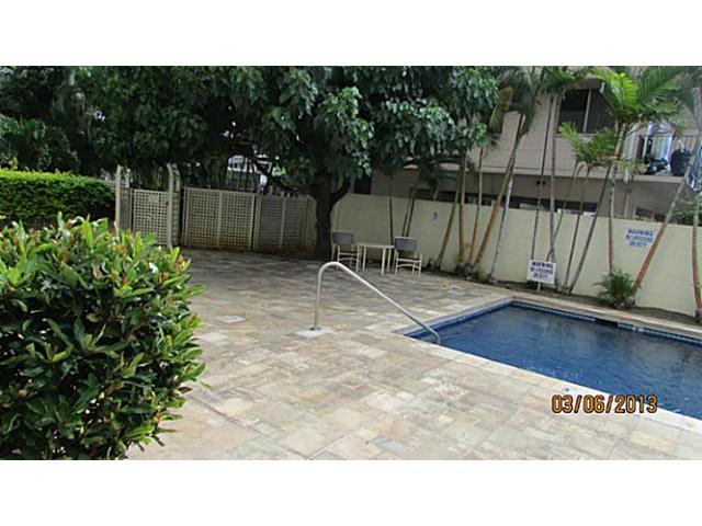 555 University Avenue  Unit 2606
