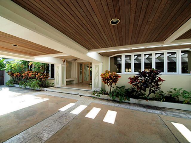 4714 Kahala Avenue 4714 Kahala Avenue