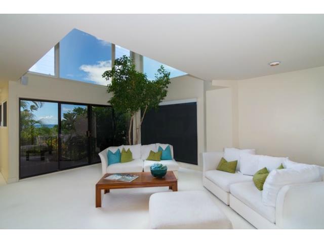3200 Diamond Head Road