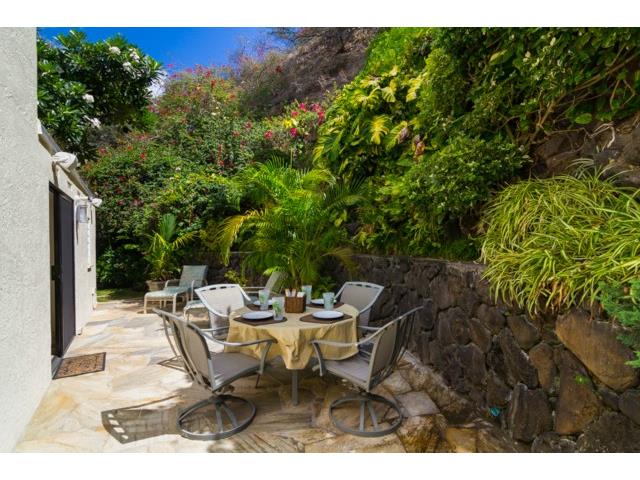 3200 Diamond Head Road  Unit 3