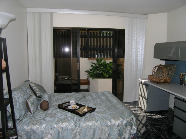 3200 Diamond Head Road  Unit 3