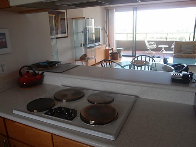 583 Kamoku Street  Unit DH1001