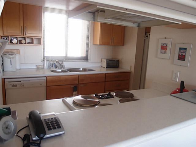 583 Kamoku Street  Unit DH1001