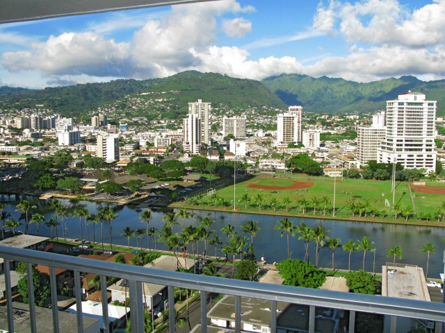 430 Keoniana Street  Unit 1307