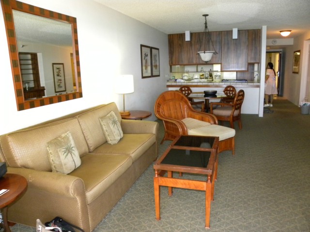 2470 kalakaua Avenue  Unit 903