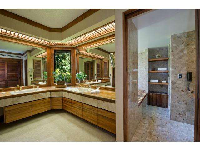 3165 Diamond Head Road  Unit D