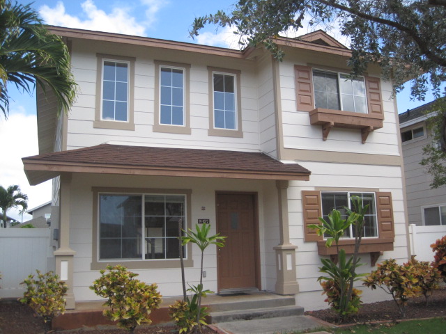 91-1072 Kaiheenalu Street