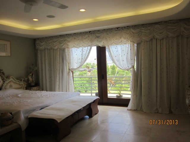 5984 Kalanianaole Highway