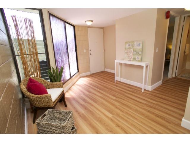 855 Makahiki Way  Unit 110