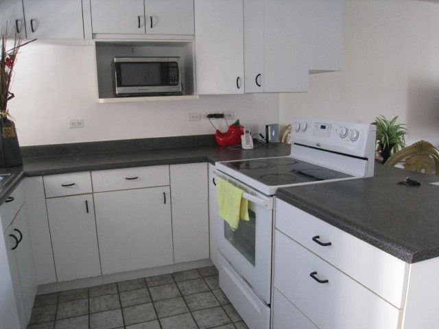 1617 Keeaumoku Street  Unit 703
