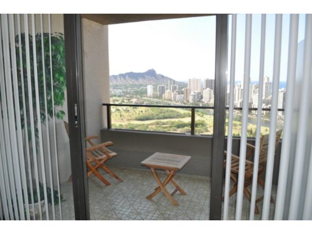583 Kamoku Street  Unit DH3901