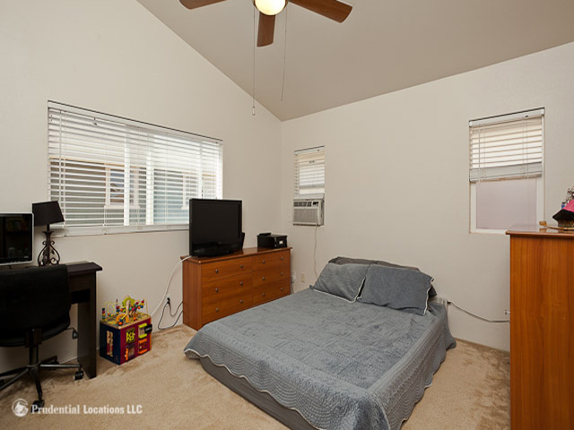 87-1976 N Pakeke Street  Unit 5