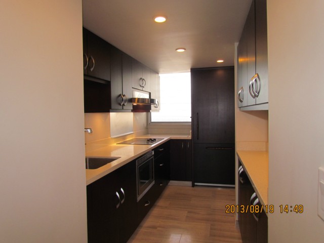 500 University Avenue  Unit 904