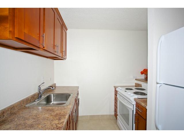 2439 Kapiolani Boulevard  Unit 803