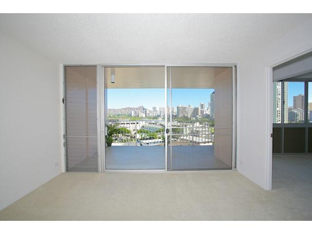 2439 Kapiolani Boulevard  Unit 803