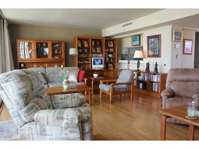 1860 Ala Moana Boulevard  Unit PH2201