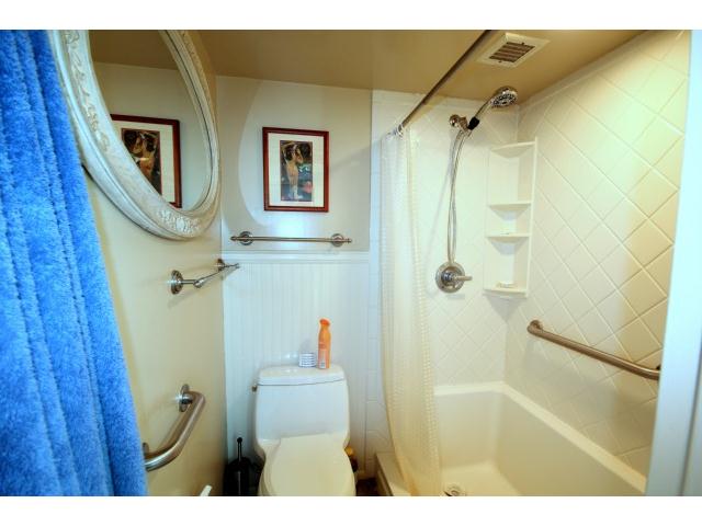 1860 Ala Moana Boulevard  Unit PH2201