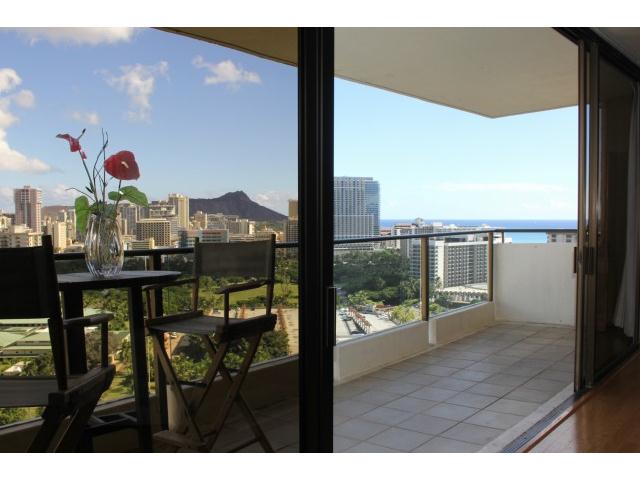 1860 Ala Moana Boulevard  Unit PH2201