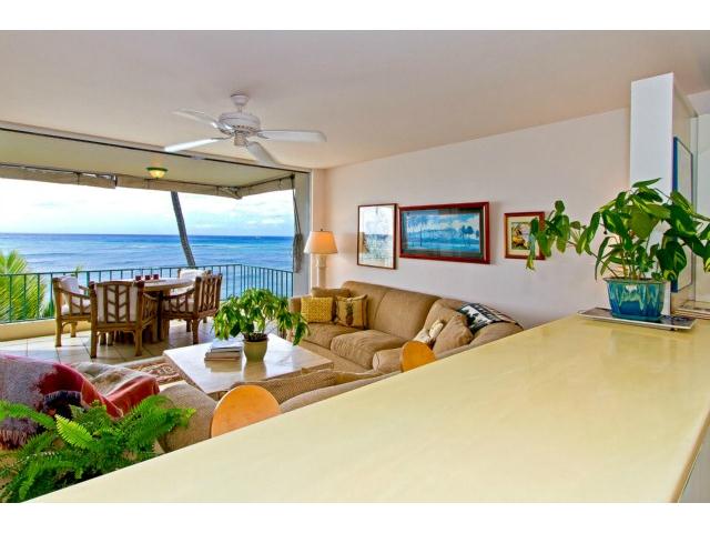 2999 Kalakaua Avenue  Unit 404