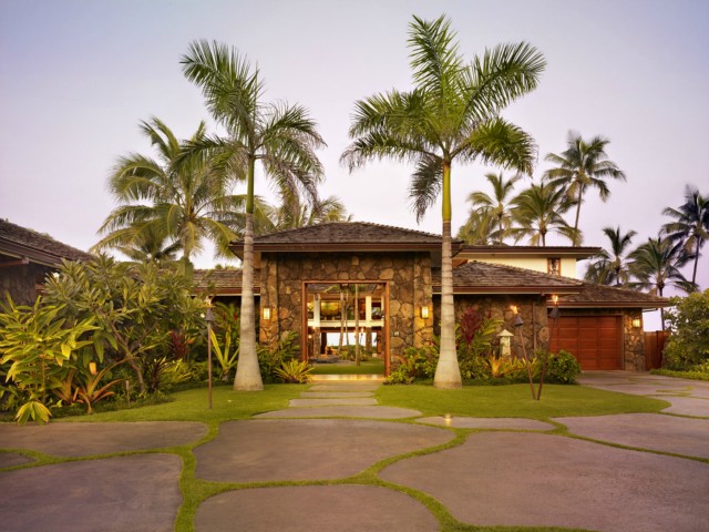210 N Kalaheo Avenue