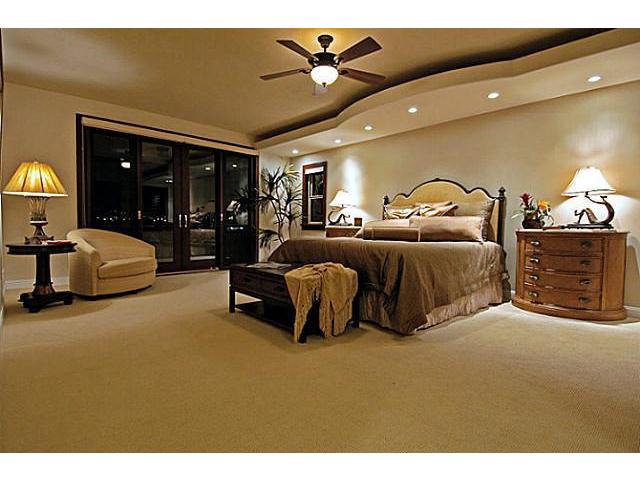 7096 Kalanianaole Highway