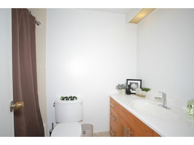 700 Richards Street  Unit 2206