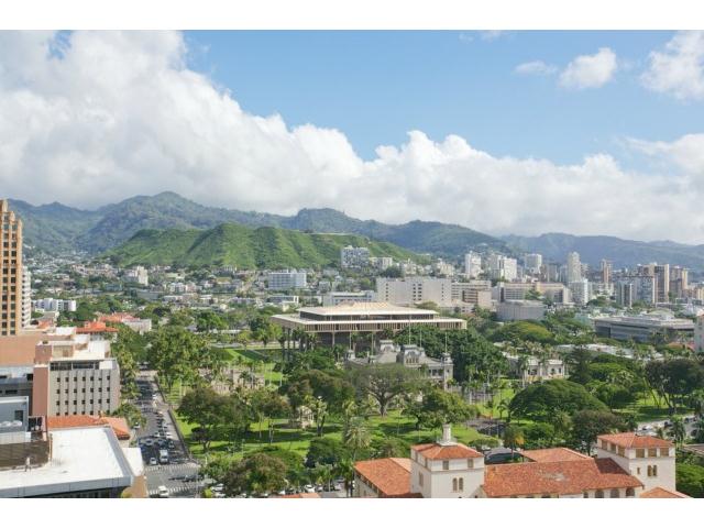 700 Richards Street  Unit 2206