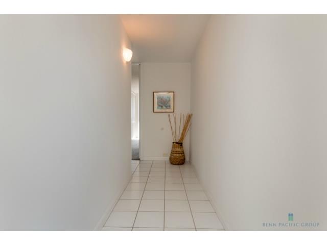 1212 Punahou Street  Unit 1206