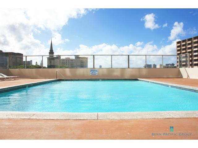 1212 Punahou Street  Unit 1206
