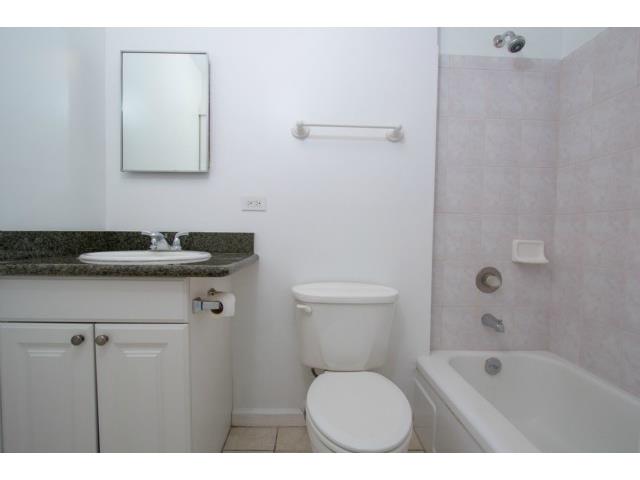 2474 Kapiolani Boulevard  Unit 1701