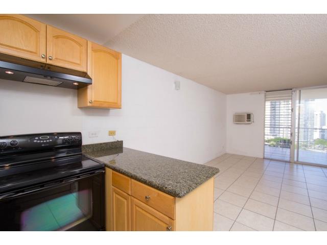 2474 Kapiolani Boulevard  Unit 1701