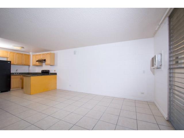 2474 Kapiolani Boulevard  Unit 1701
