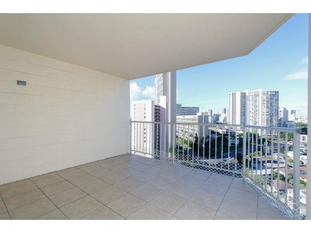 2474 Kapiolani Boulevard  Unit 1701