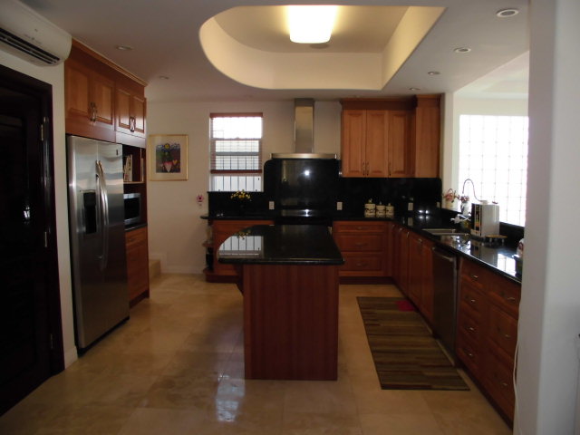 5984 Kalanianaole Highway